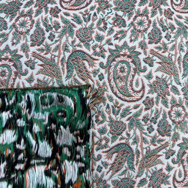 پارچه ترمه ابریشمی طرح درنا (واحد نیم متری)