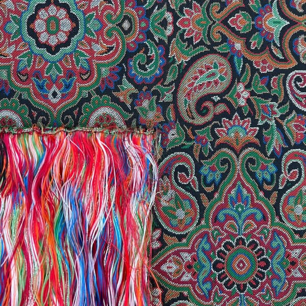 پارچه ترمه ابریشمی طرح پردیسان (واحد نیم متری)