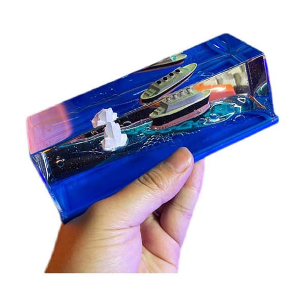 دکوراتیو کشتی شناور مدل تایتانیک