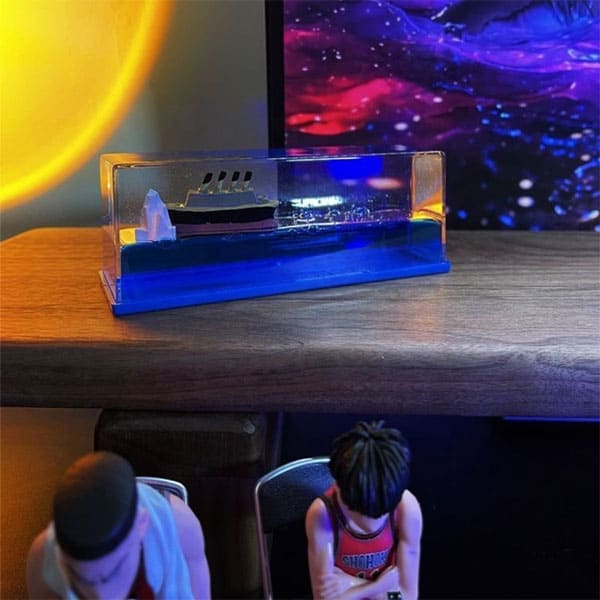 دکوراتیو کشتی شناور مدل تایتانیک