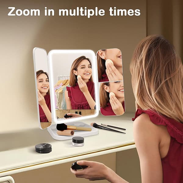 آینه آرایشی